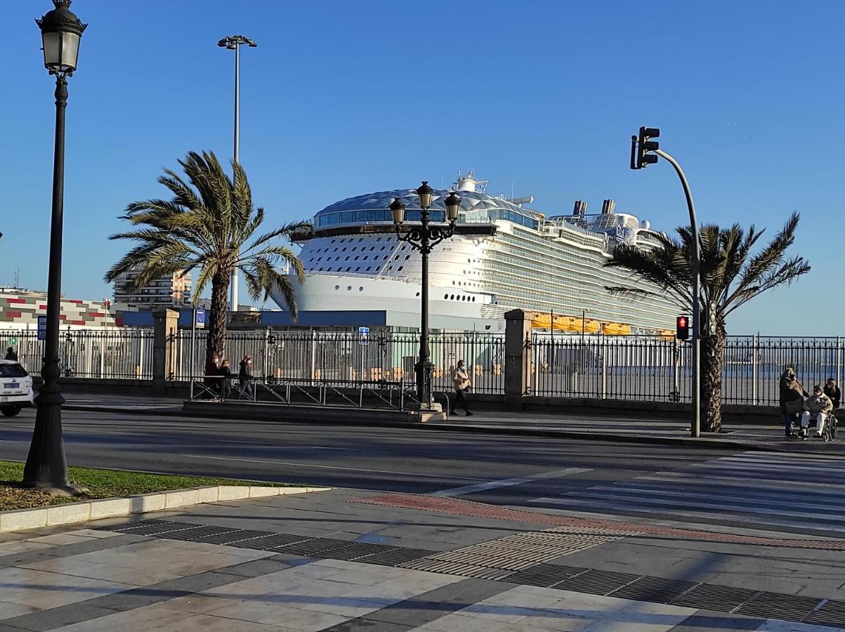 Apartamento Loft Puerto De Gades كاديز المظهر الخارجي الصورة